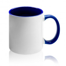 фото на темно-синей чашке 